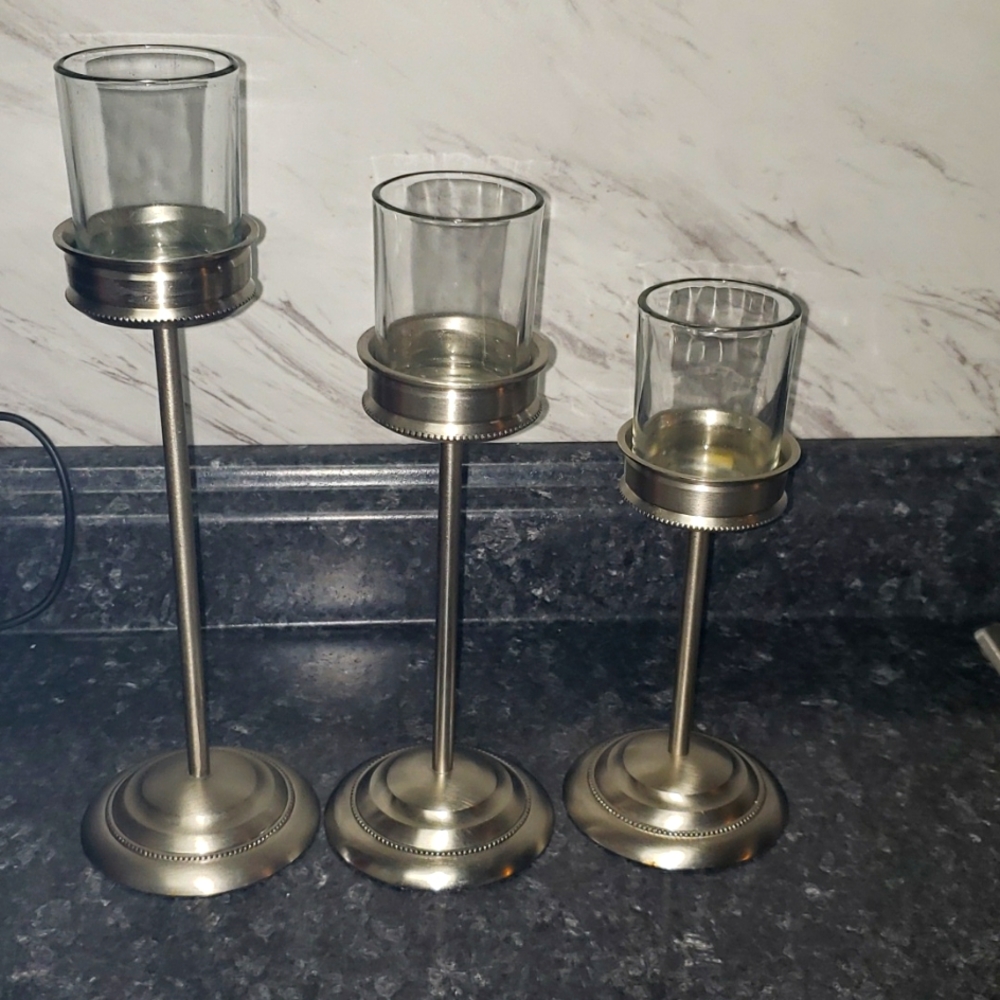 Set of candle holders